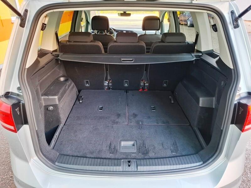 VW Touran 2.0 TDI 150cv DSG 7 POSTI!!!