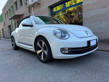 VOLKSWAGEN Maggiolino CABIO 2.0 TDI 110CV