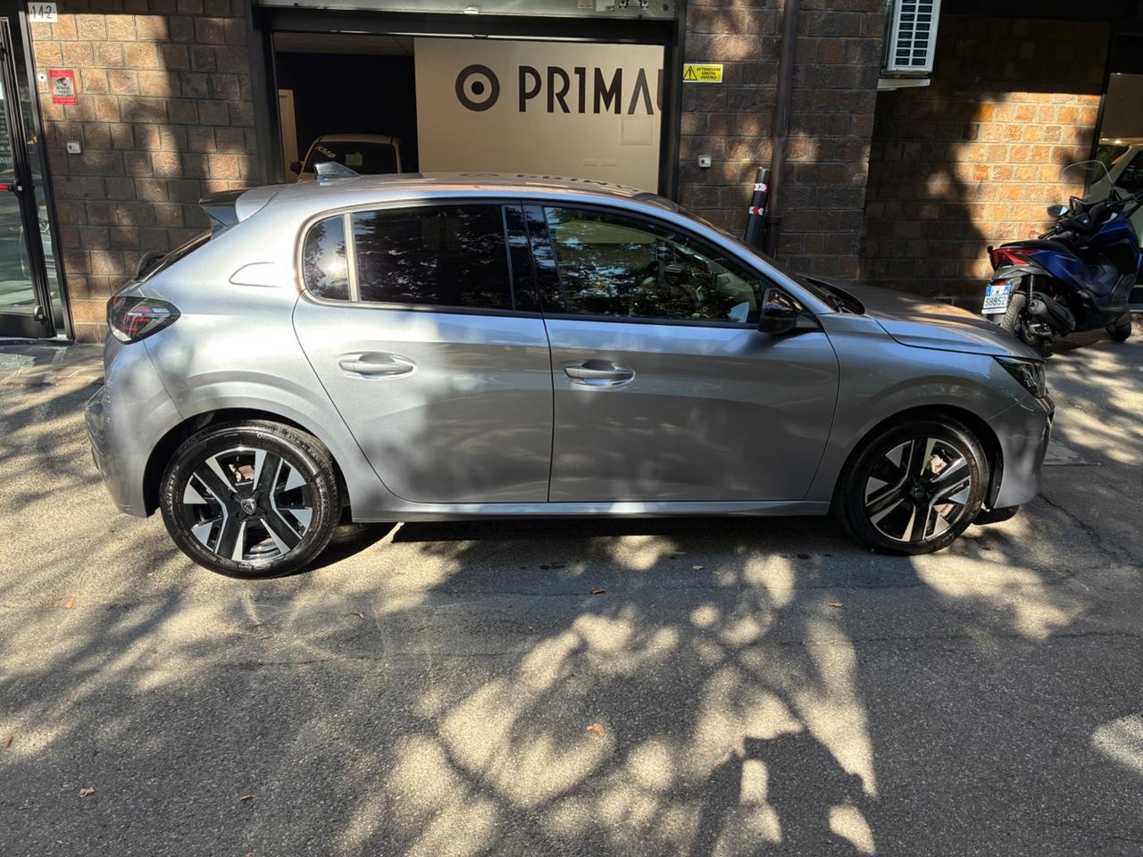 Peugeot 208 PureTech 100 Stop&Start 5 porte Allure