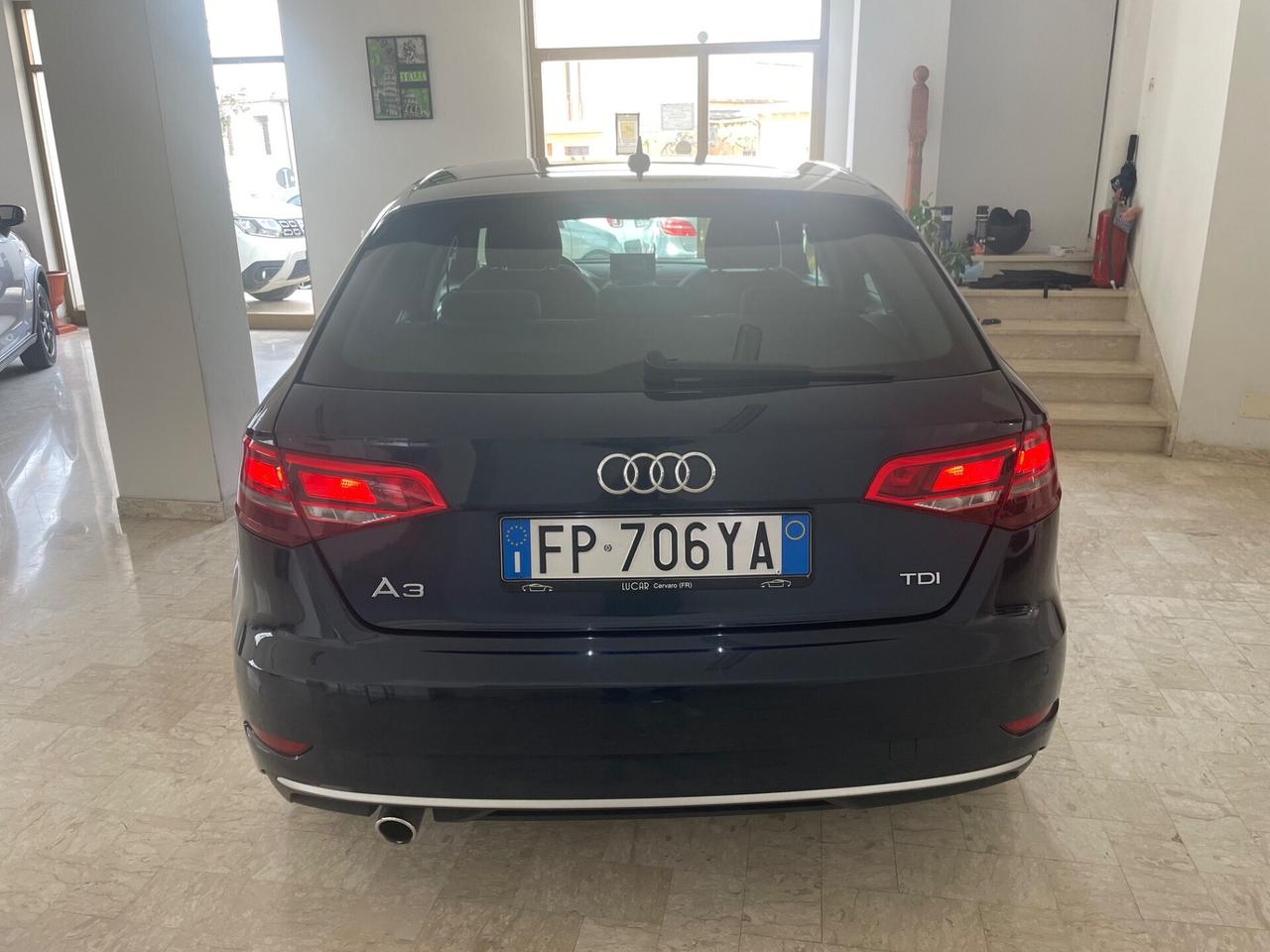 AUDI A3 SPB 1.6 TDI 116 CV S TRONIC SPORT