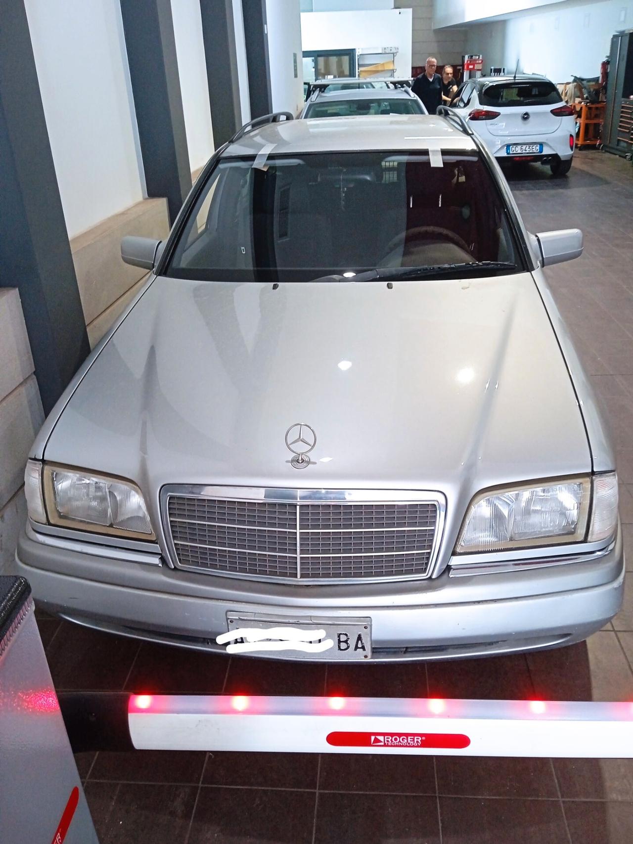 Mercedes-benz C 200 C 200 Kompressor cat S.W. Elegance