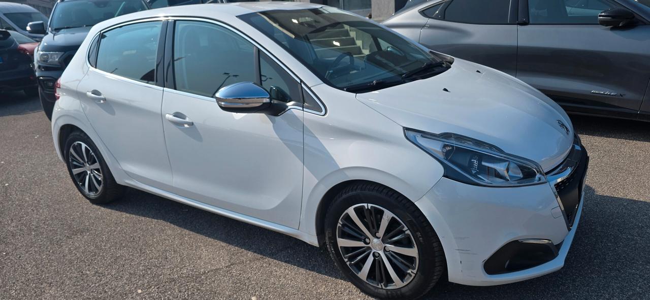 Peugeot 208 1.6 e-HDi 92 CV Stop&Start 5 porte Allure