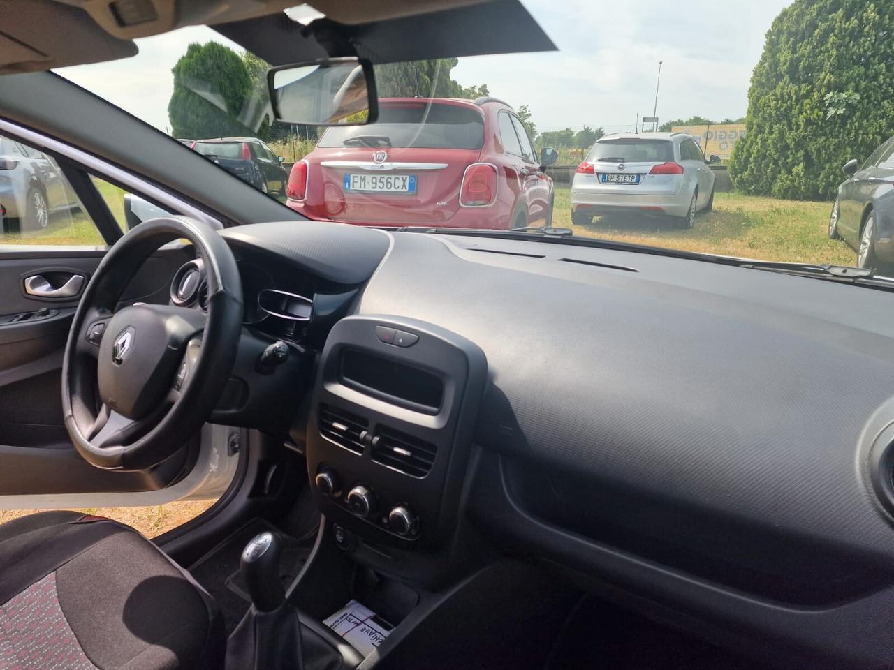 Renault Clio 1.5 dCi 75CV ADATTA NEOPATENTATI