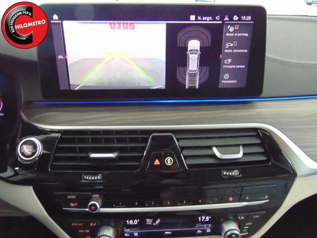 BMW 518 d 48V Touring Luxury