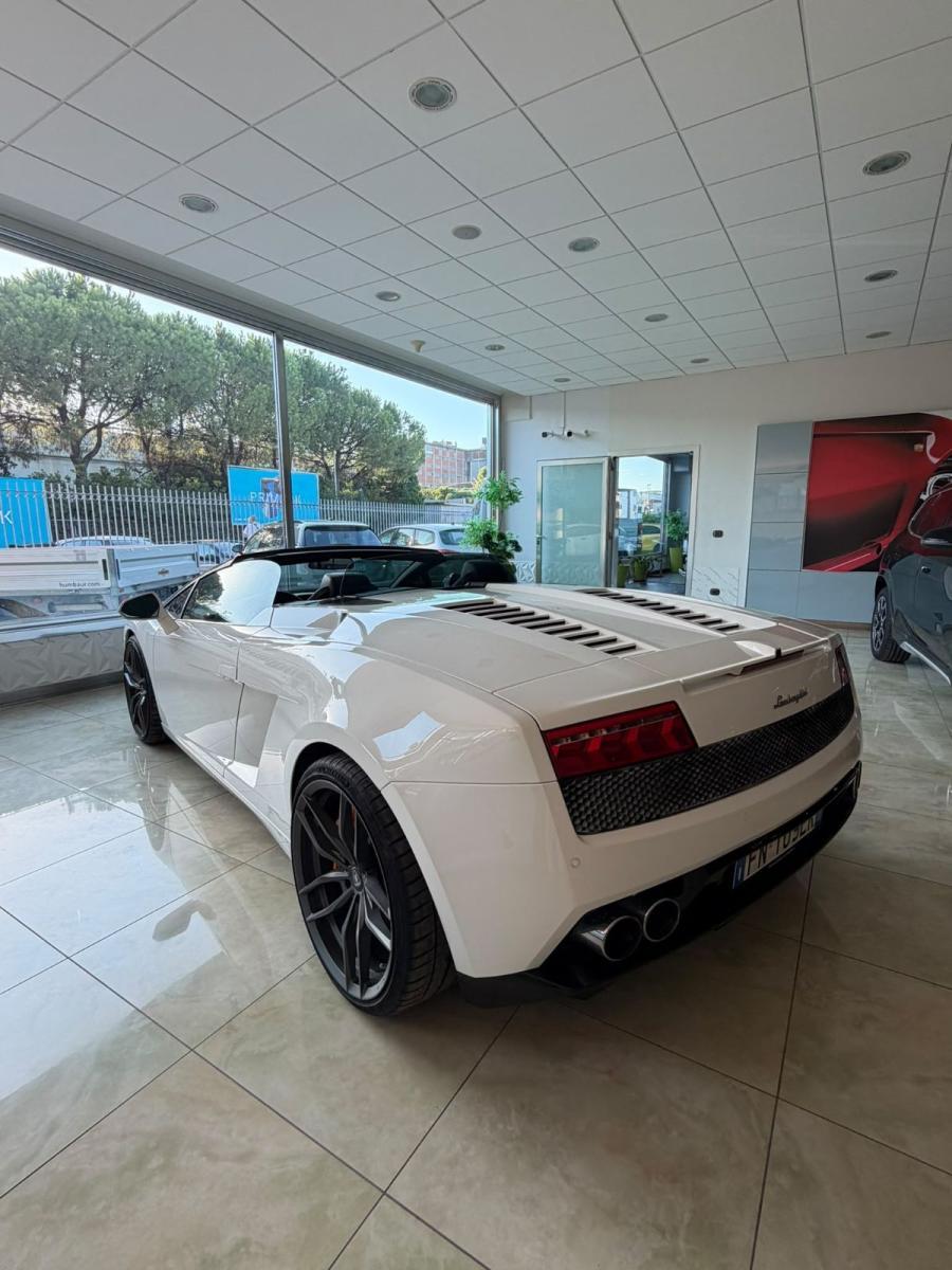 LAMBORGHINI - Gallardo - 5.2 V10 LP560-4 CoupÃ©