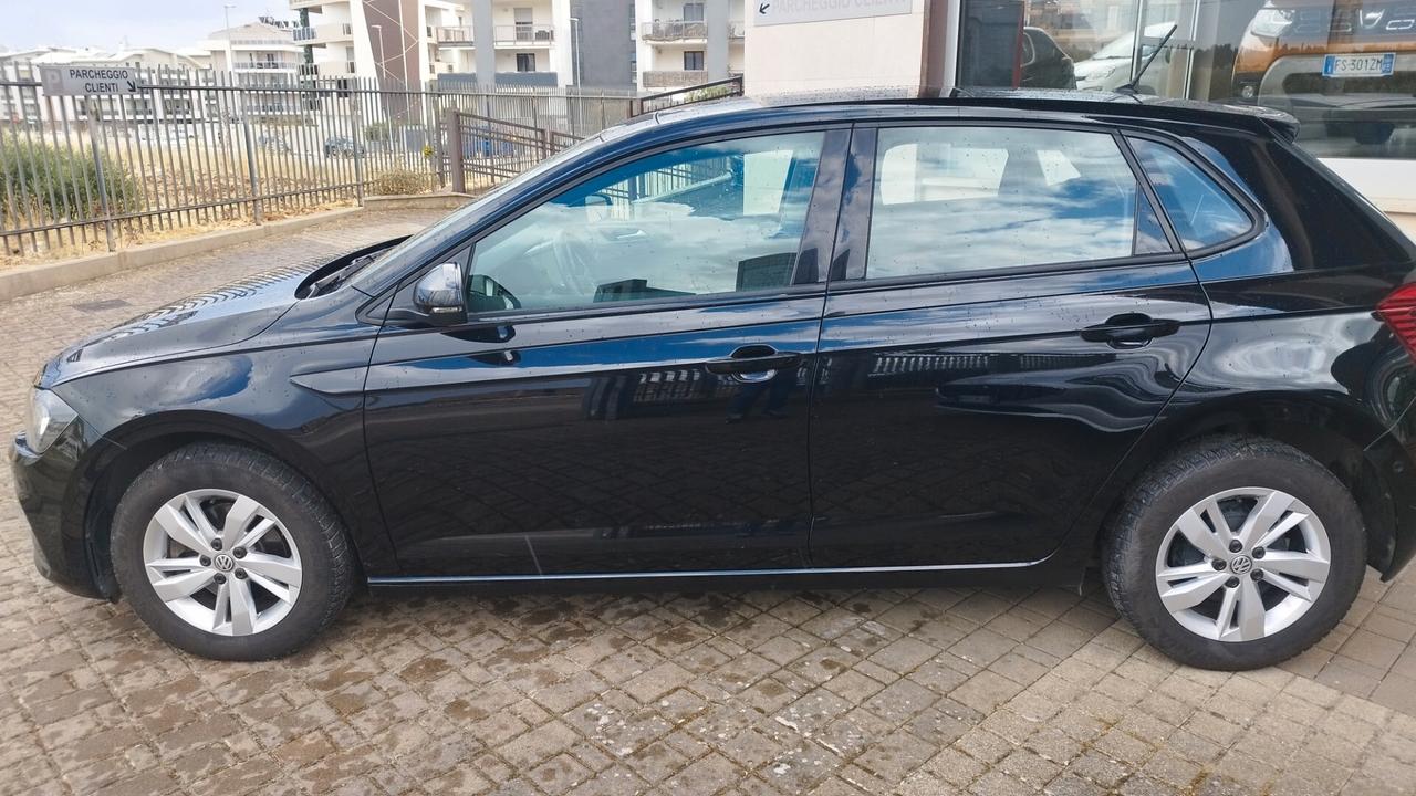 Volkswagen Polo Business 1.6 TDI 95 CV 5p. Highline BlueMotion Tech.