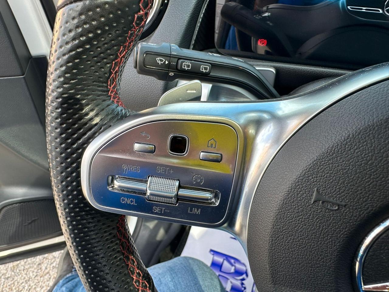 MERCEDES GLB 200d PREMIUM 4MATIC AUTO 7 POSTI - IVA