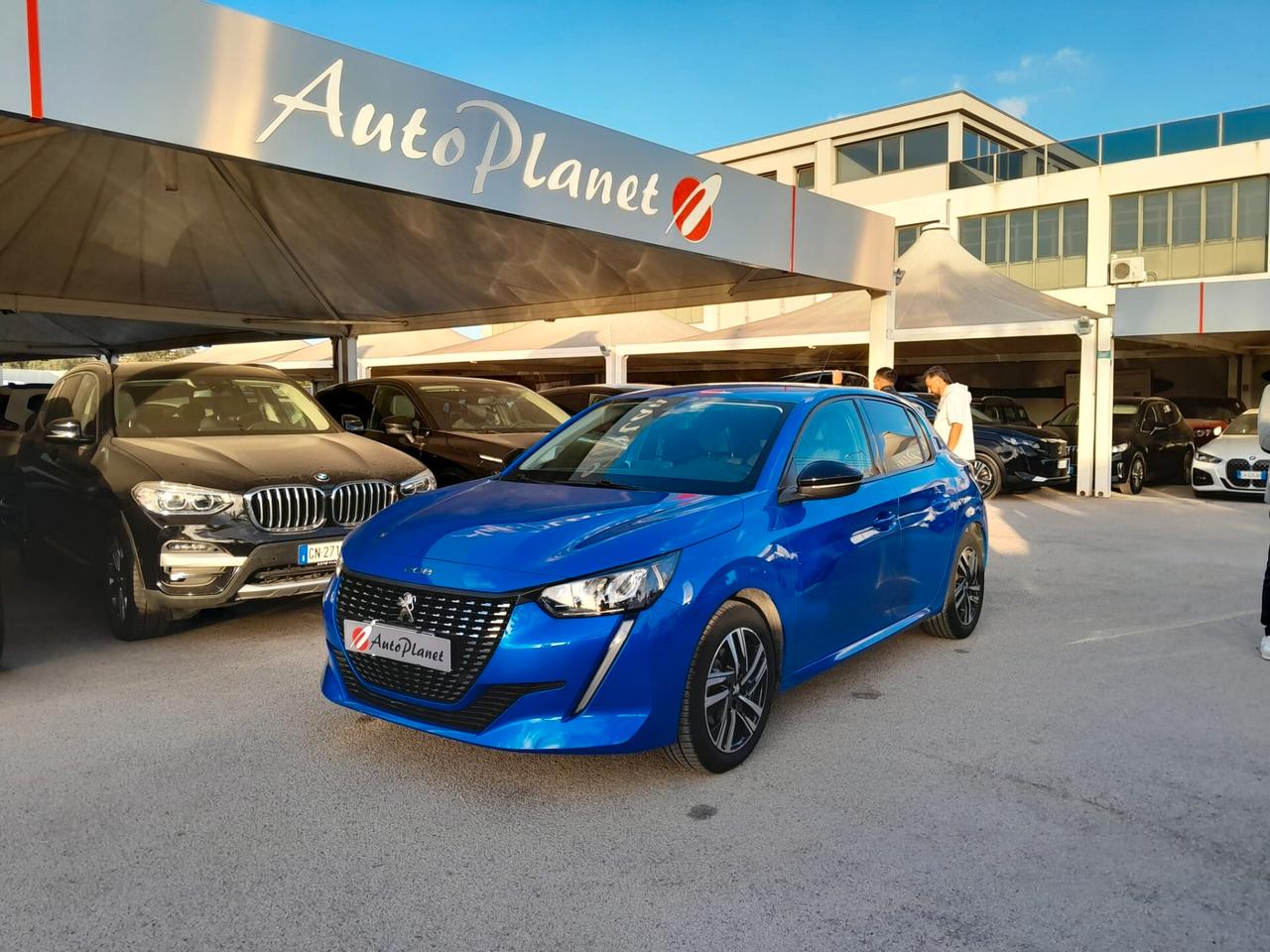 Peugeot 208 PureTech 100 Stop&Start EAT8 5 porte Allure