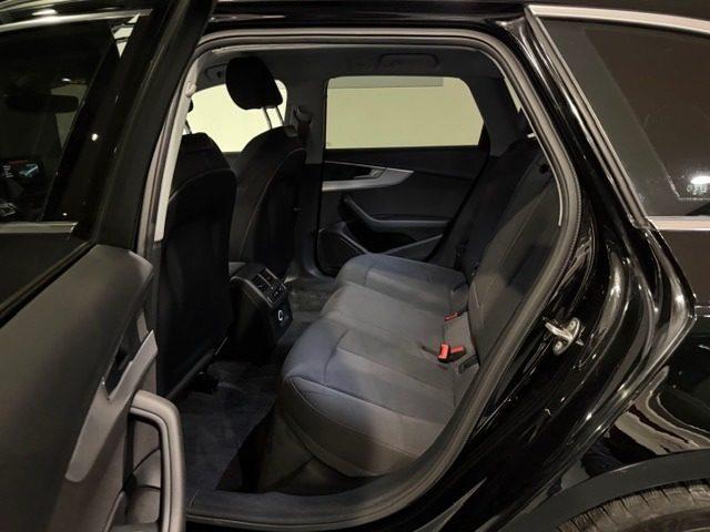AUDI A4 Avant 40 TDI 190CV S tronic Sport