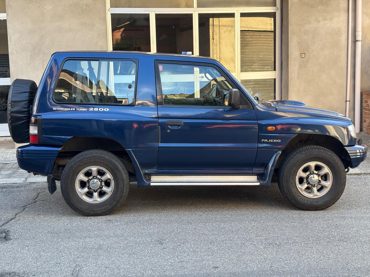 Mitsubishi Pajero 2800 gls target