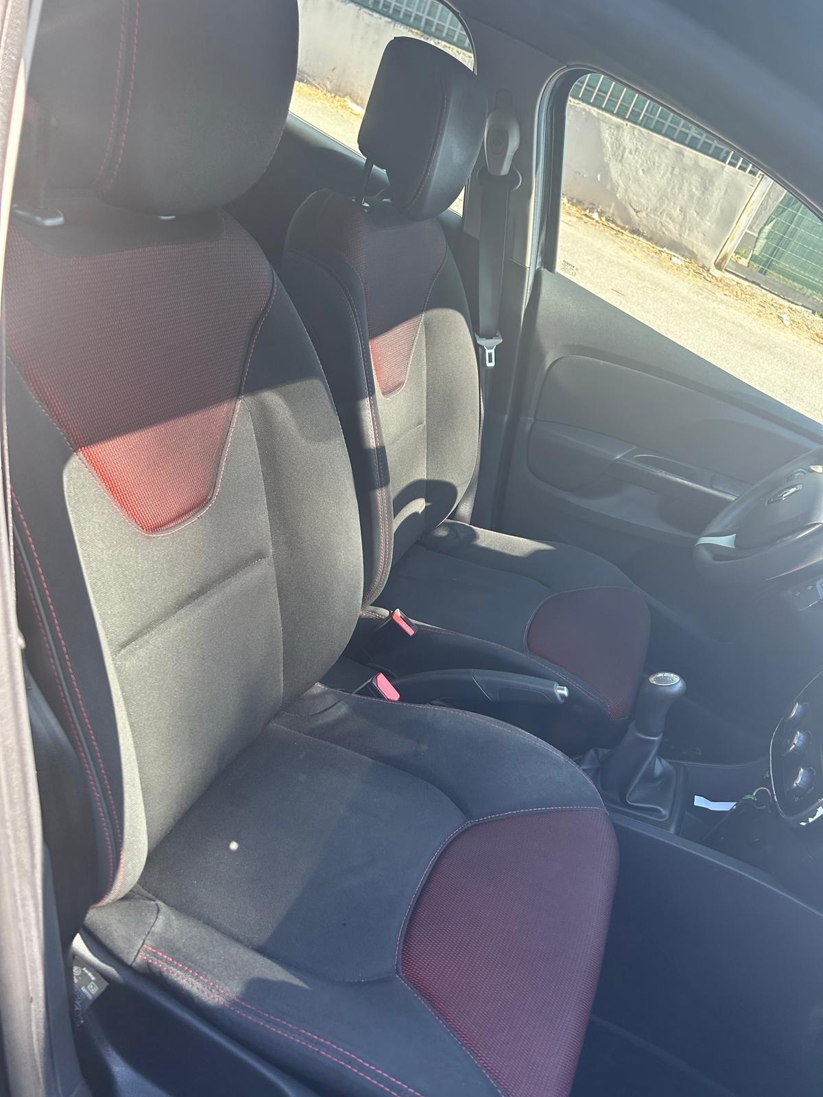 Renault Clio dCi 8V 75 CV Start&Stop 5 porte Energy Duel