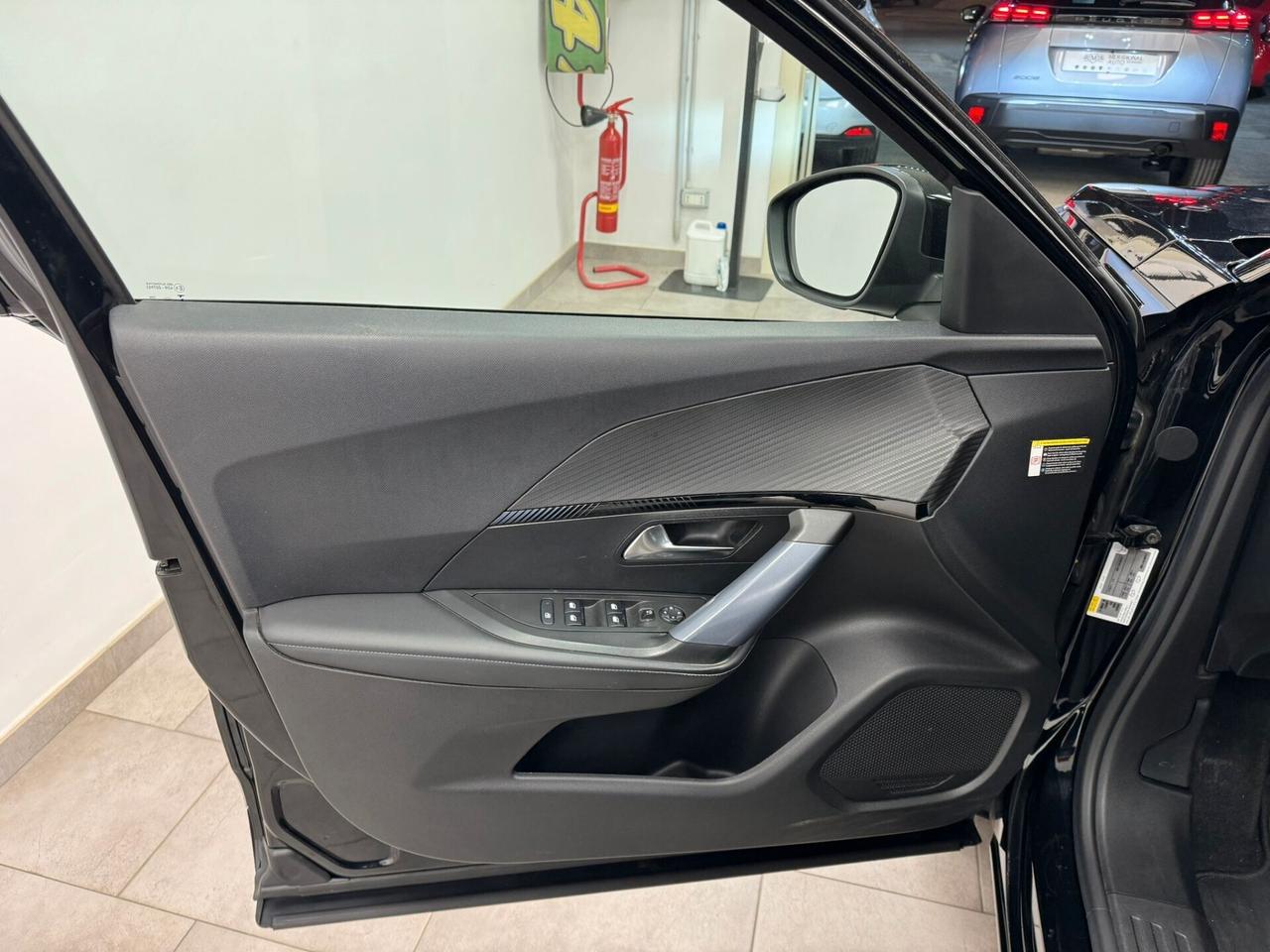 Peugeot 2008 BlueHDi 100 S&S Allure