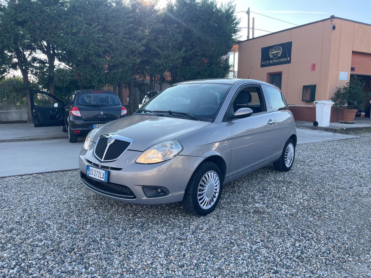Lancia Ypsilon 1.2 Argento