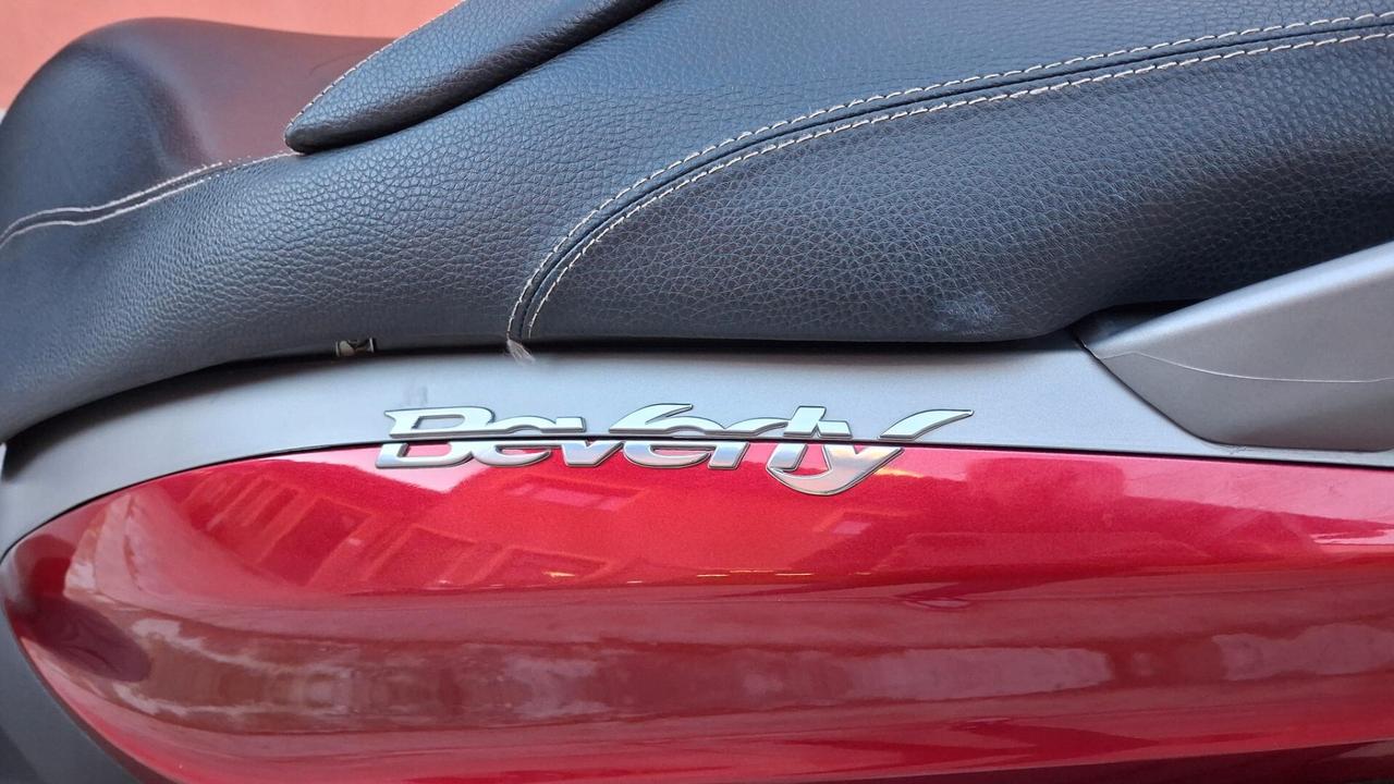 Piaggio Beverly 350