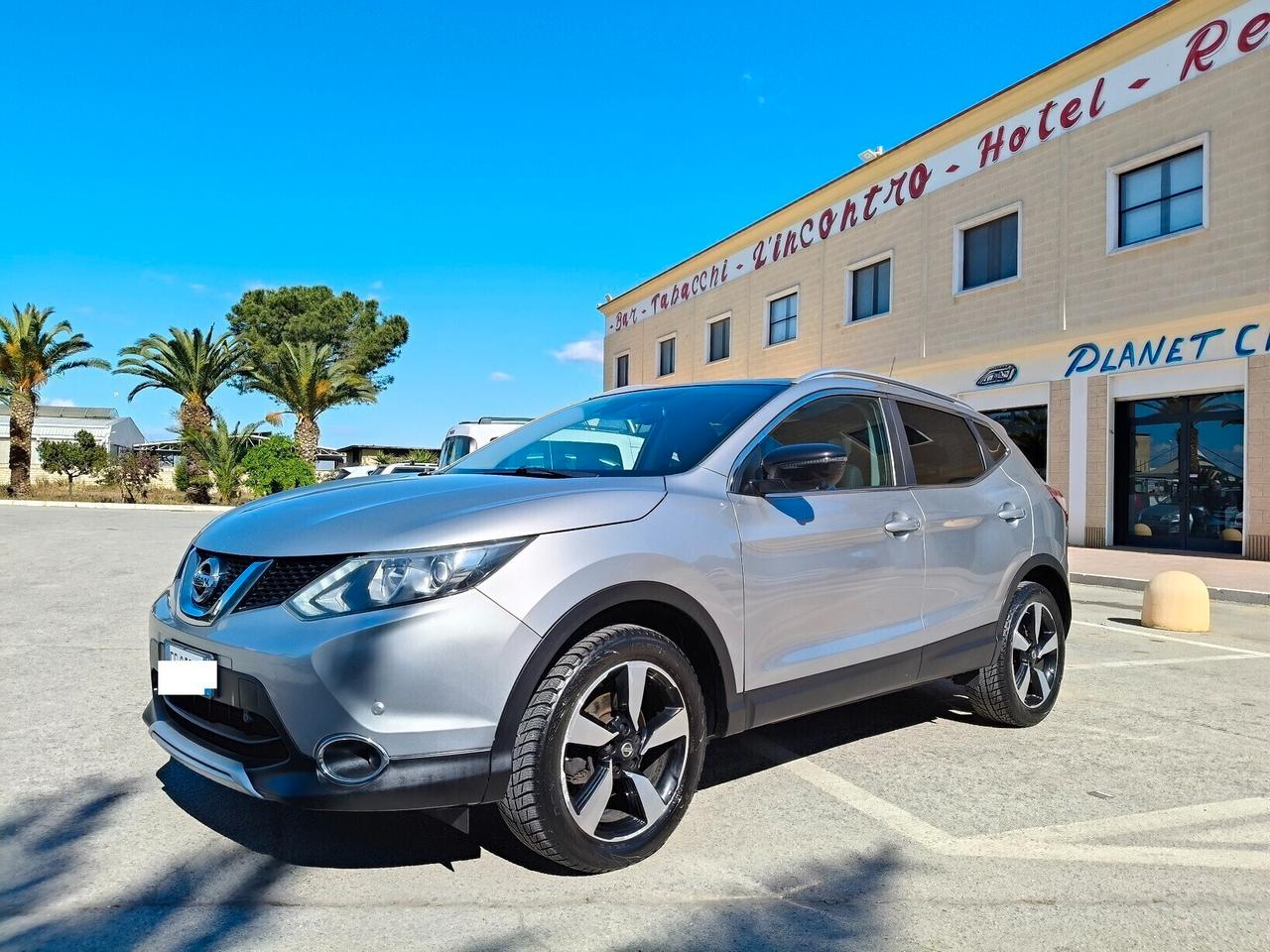 Nissan Qashqai 1.5 Tekna TETTO PANORAMICO