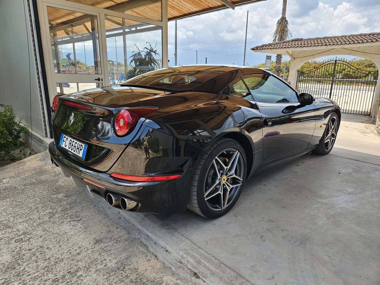 Ferrari California T DCT