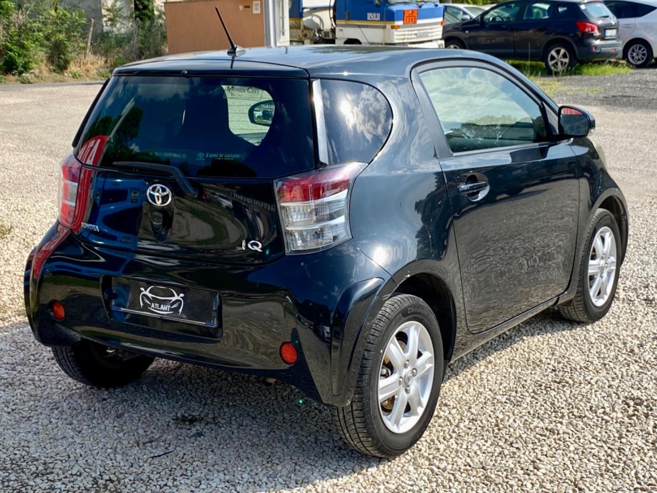Toyota iQ 1.0 Multidrive