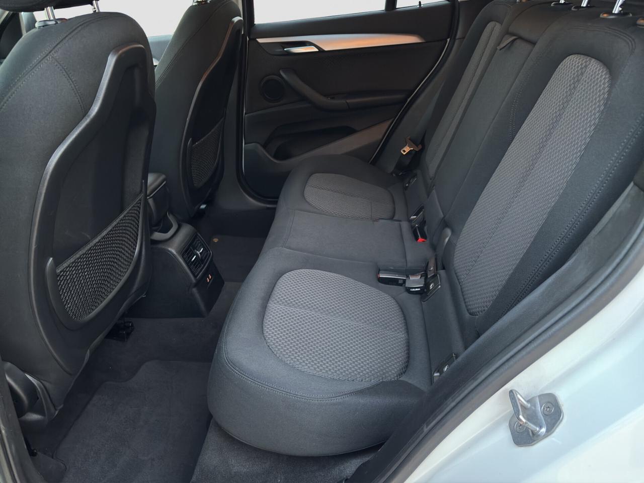 Bmw X1 sDrive18d Business Steptronic