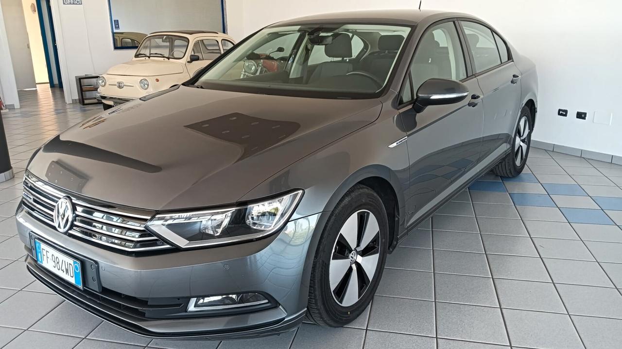 Volkswagen Passat 1.6 TDI Trendline BlueMotion