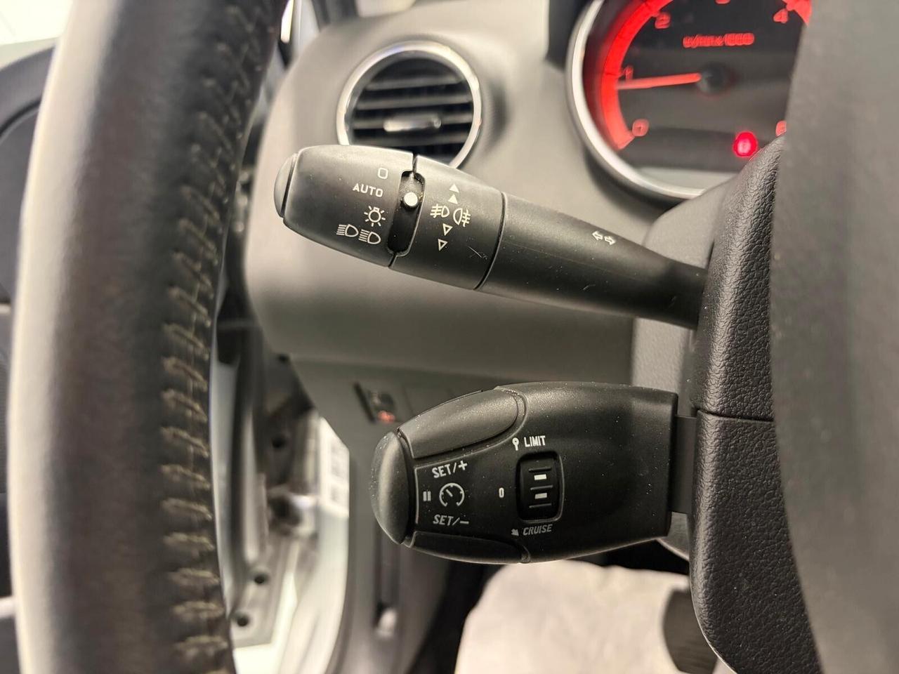 Peugeot 308 1.6 HDi 110CV 12 MESI DI GARANZIA NUOVA