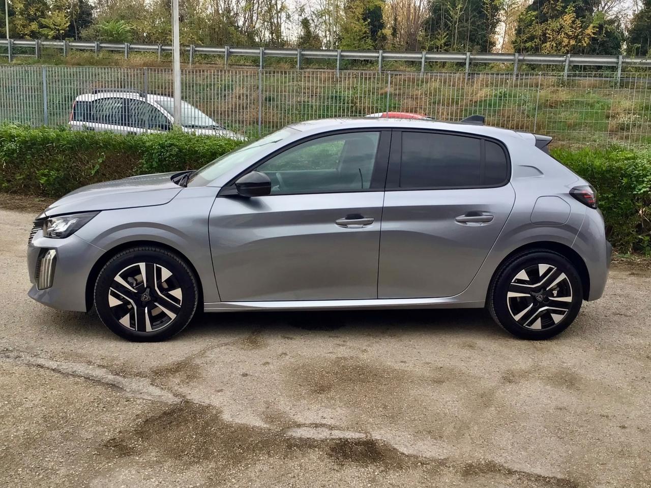 Peugeot 208 1.2 100cv 5p Allure