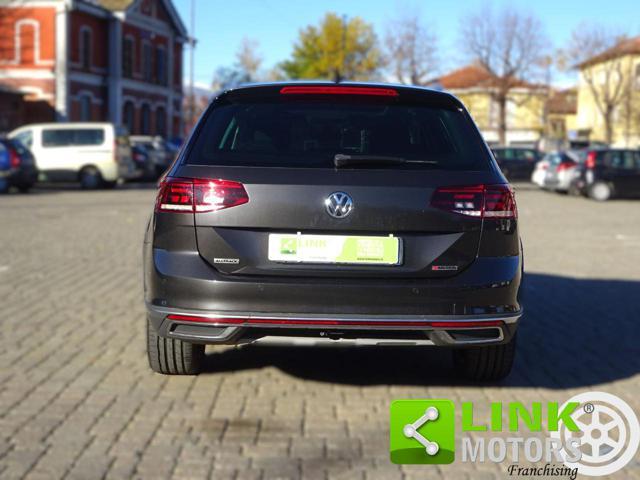 VOLKSWAGEN Passat Alltrack 2.0 BiTDI 4Motion DSG 240CV Garantita