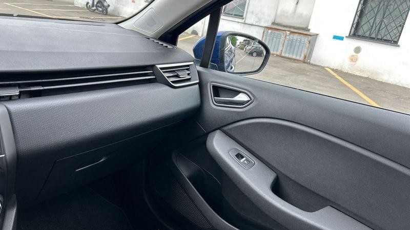 Renault Clio 5 Porte 1.6 E-TECH Hybrid 140cv Zen Auto my21 * 1.6 E-Tech hybrid Zen 140cv auto