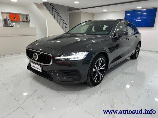 VOLVO V60 B4 (d) automatico Ultimate Dark