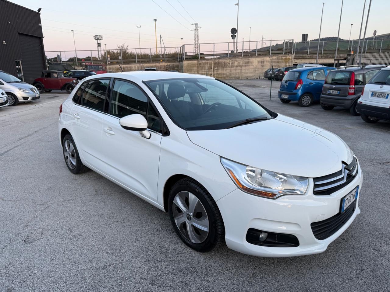 Citroen C4 1.6 e-HDi 115 airdream Exclusive