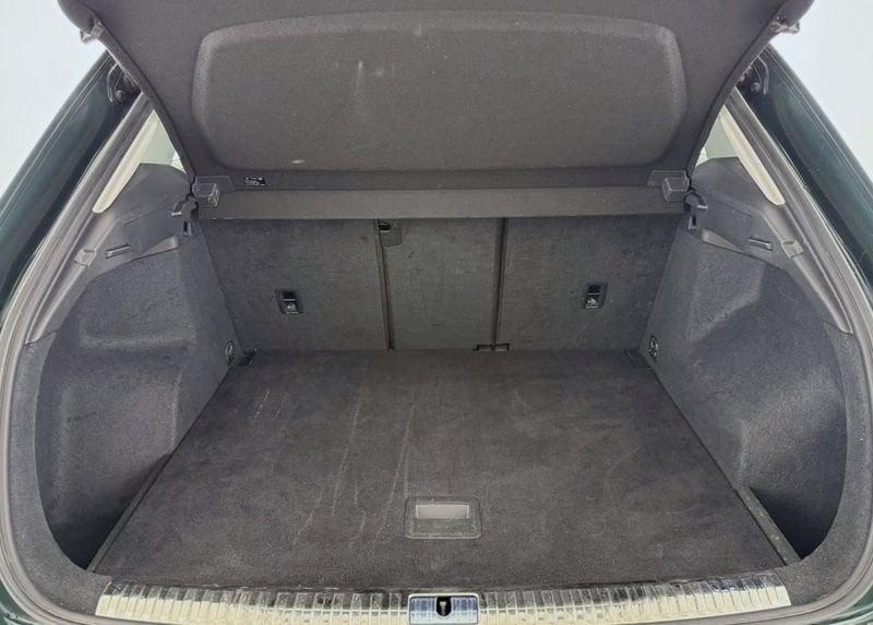 Audi Q3 RS Q3 quattro S tronic