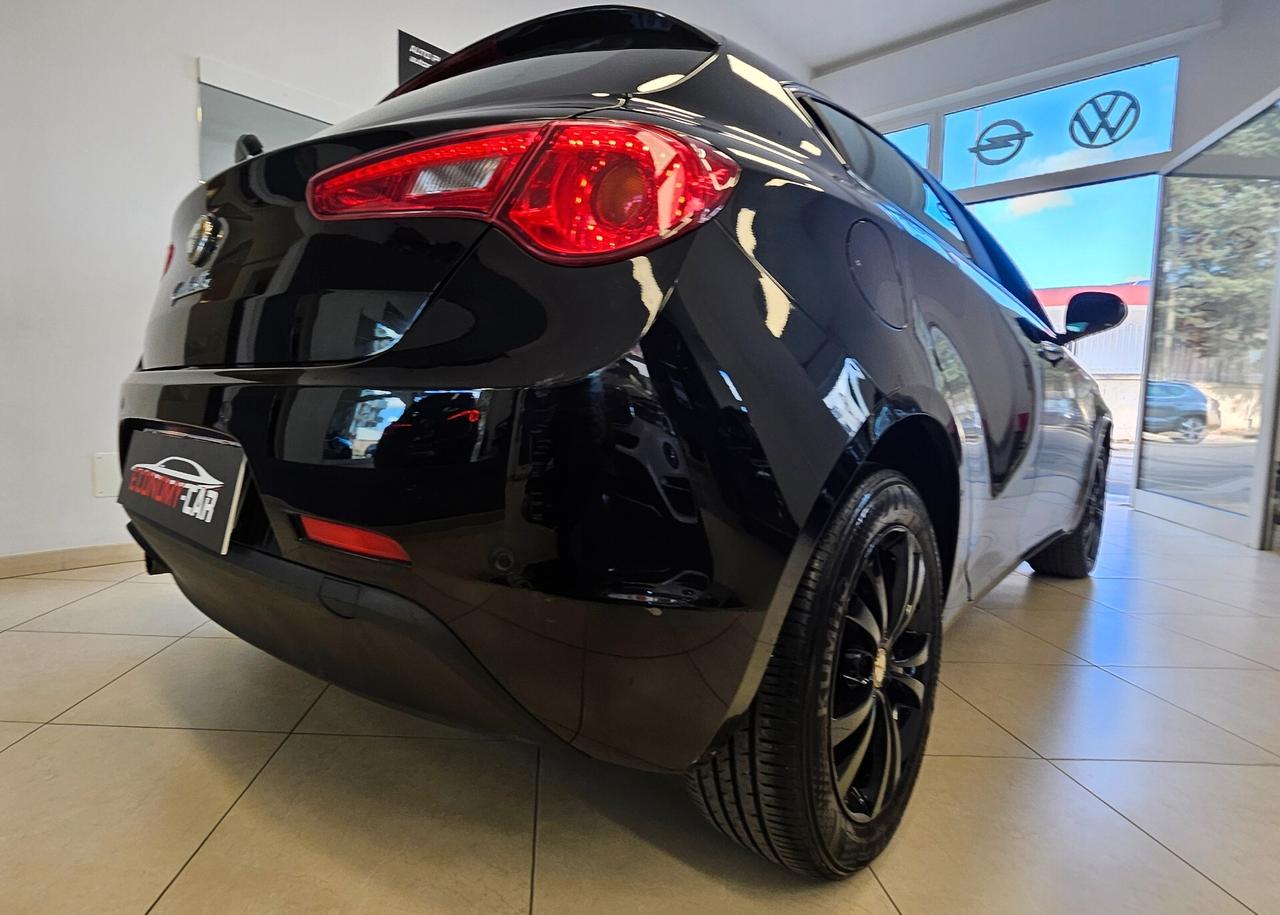 Alfa Romeo Giulietta 1.6 JTDm-2 105 CV Distinctive