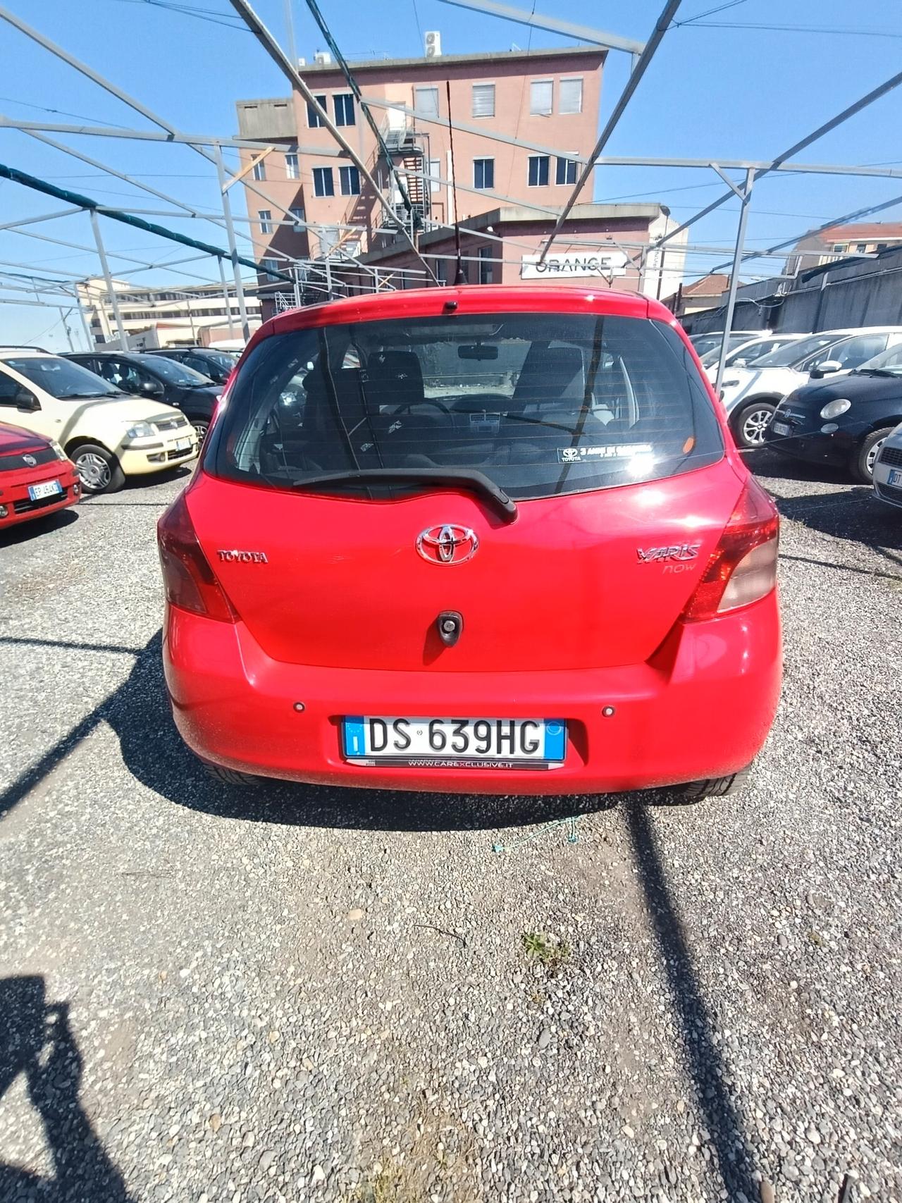 Toyota Yaris 1.0 5 porte Sol