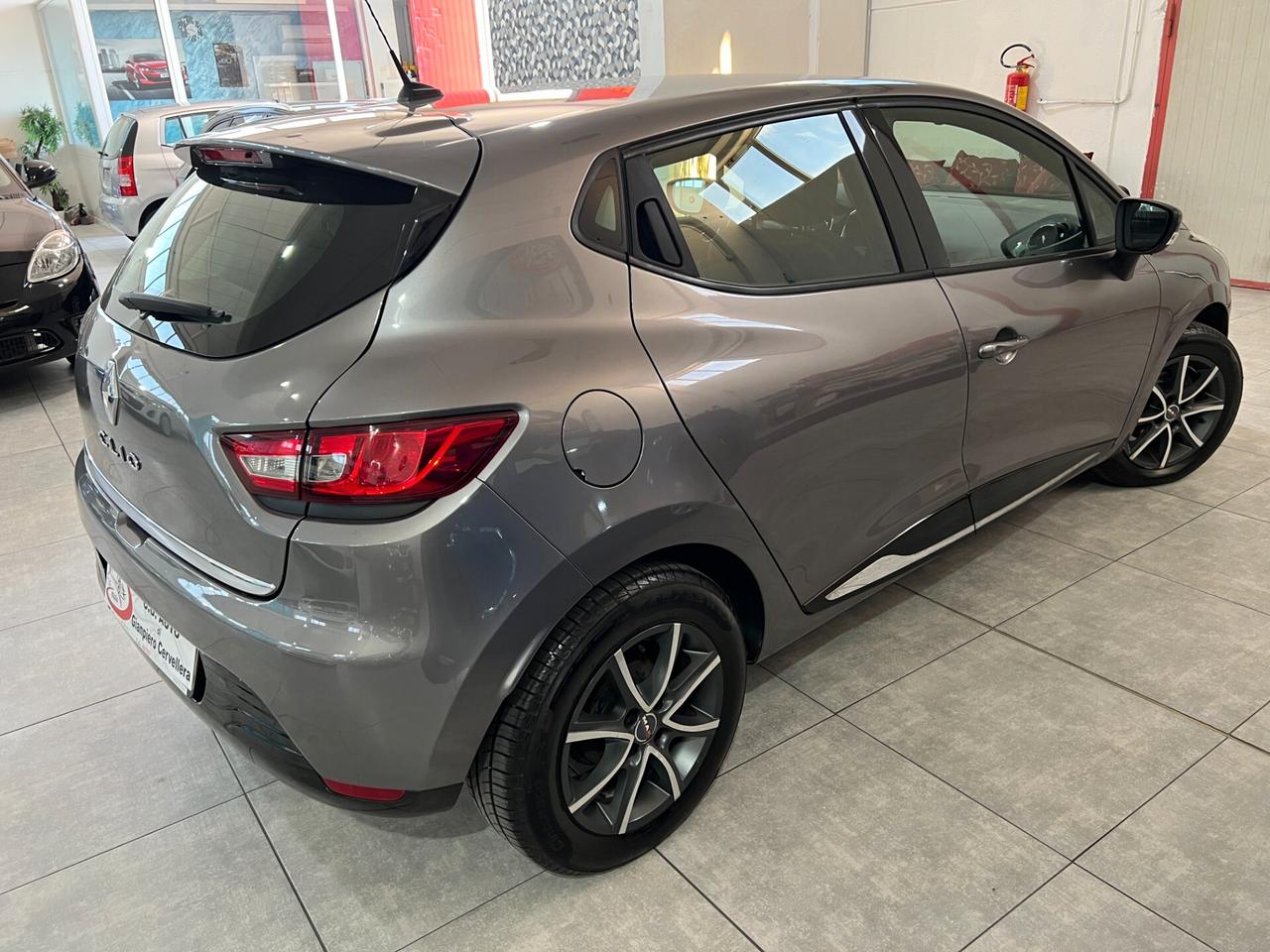 Renault Clio 1.2 73 CV GPL - LIVE - 2013