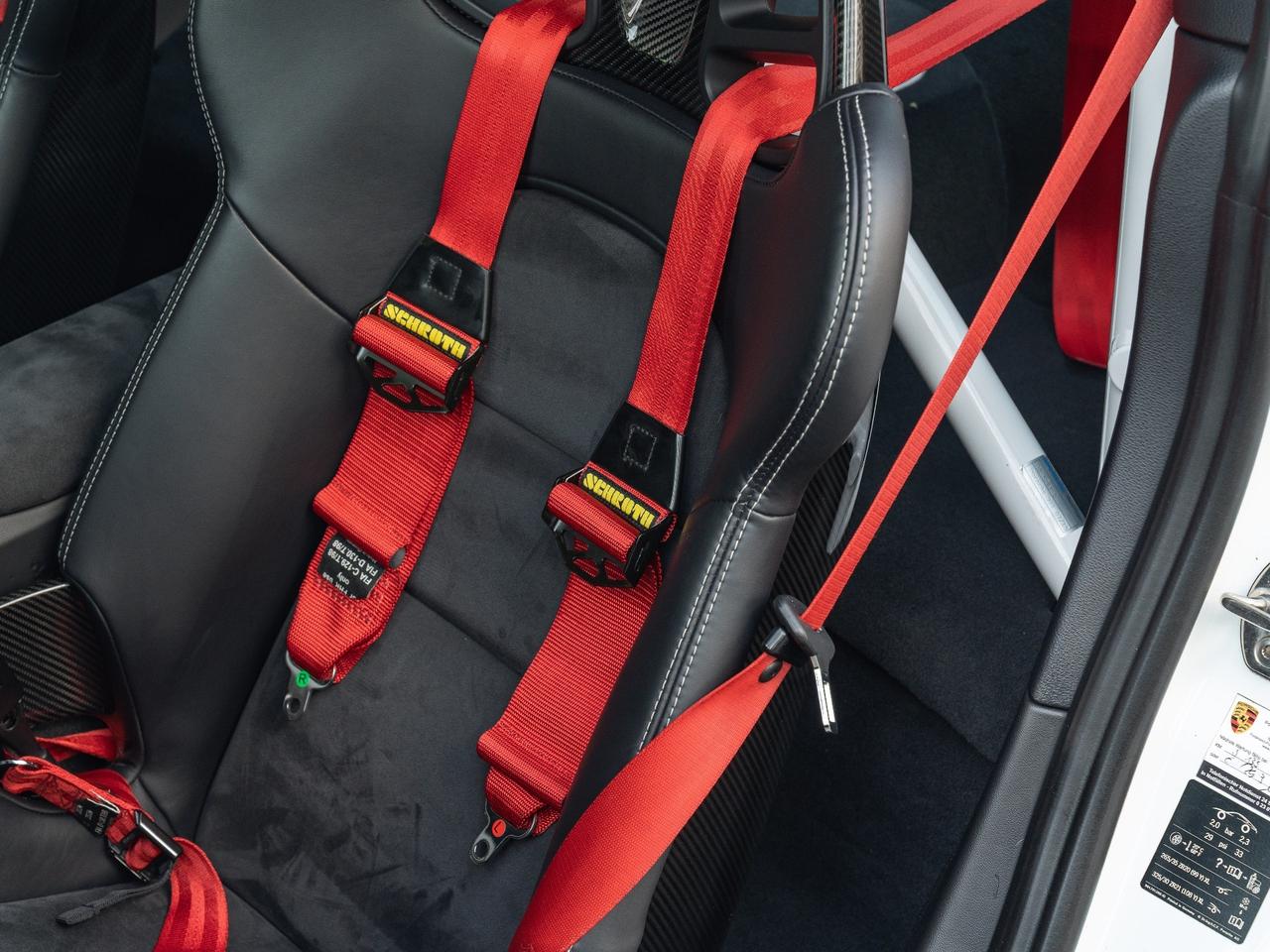 Porsche 911 4.0 GT3 RS - APPROVED - LIFT