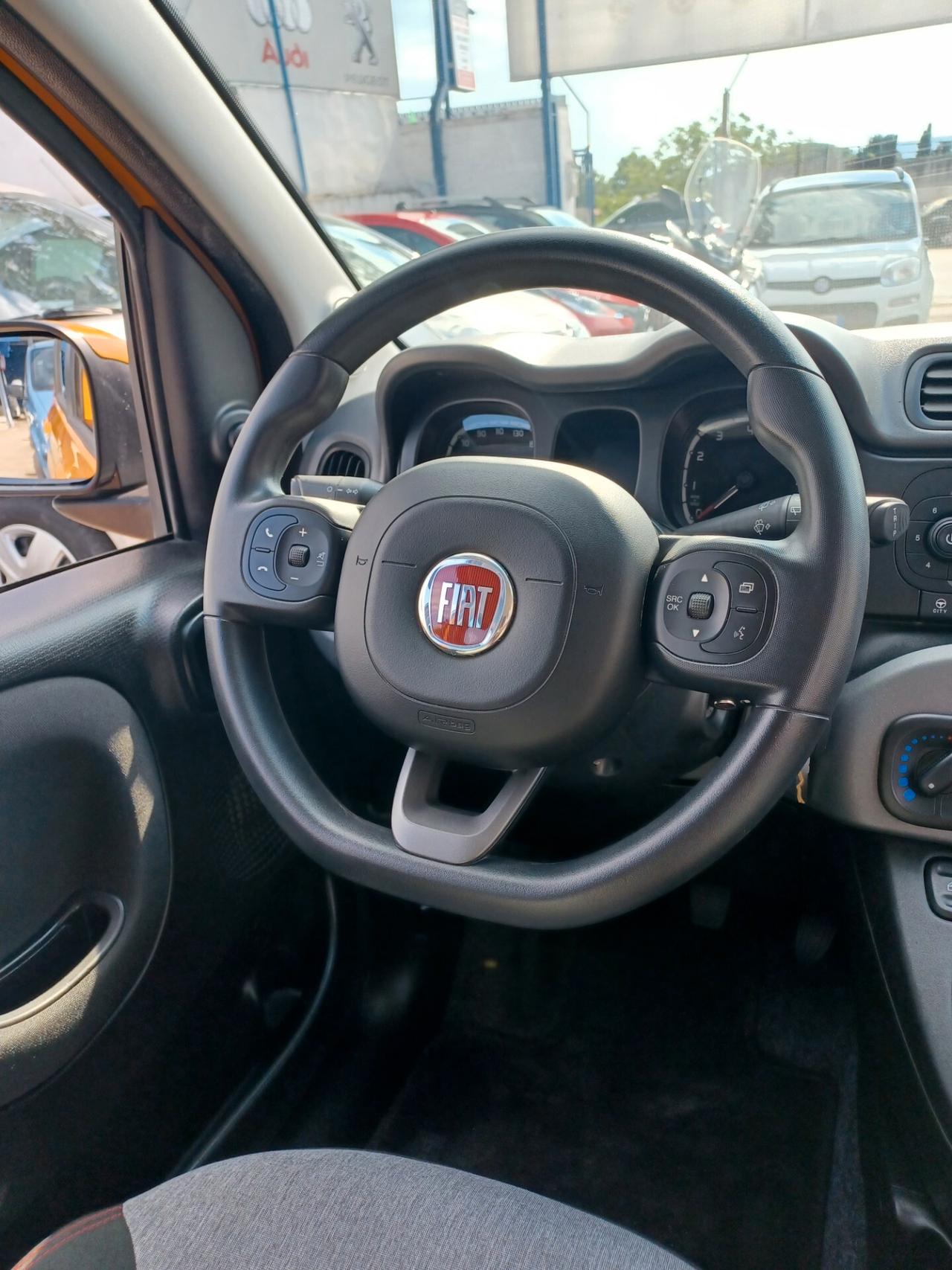 Fiat Panda 1.2 Lounge ANNO 2019 SOLO 60000 KM