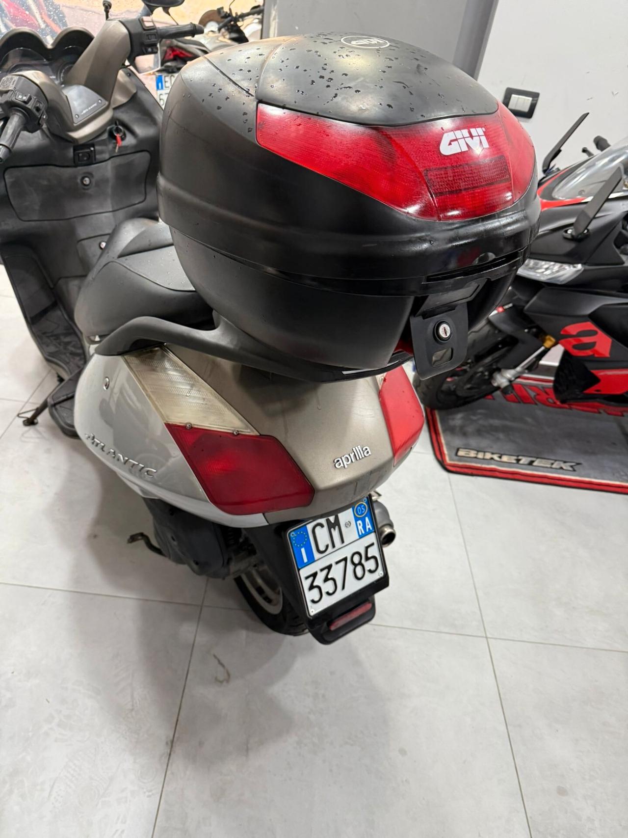 Aprilia Atlantic 250