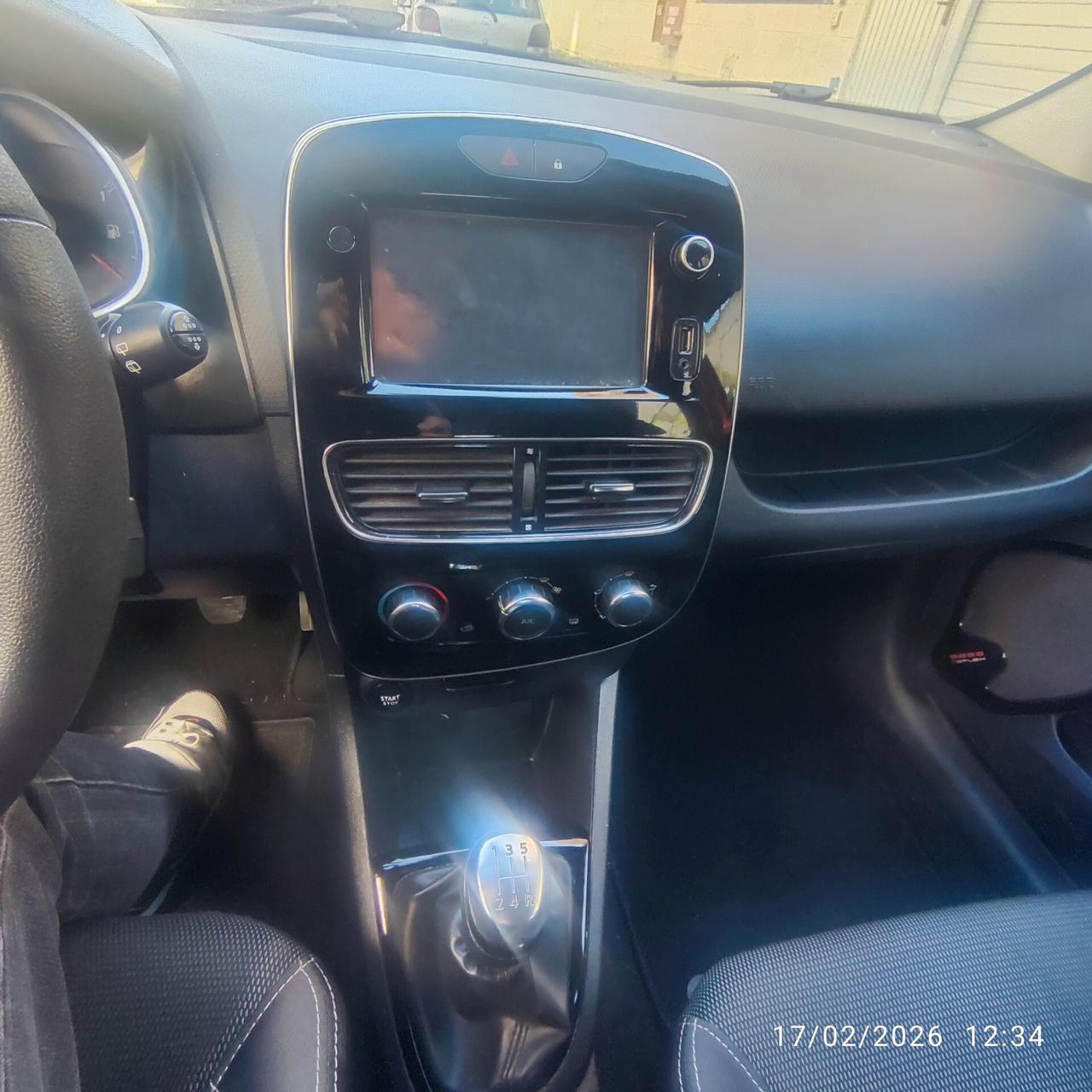 Renault Clio dCi 8V 90CV EDC Start&Stop 5 porte Energy Intens euro 6 s