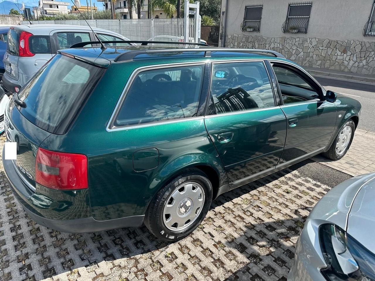 Audi A6 2.5 V6 TDI cat Avant Ambition-1999