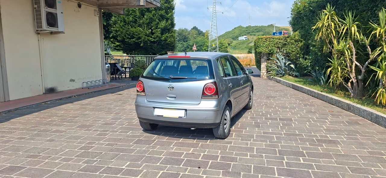 Volkswagen Polo 1.2/70CV 12V 5p. Comfortline