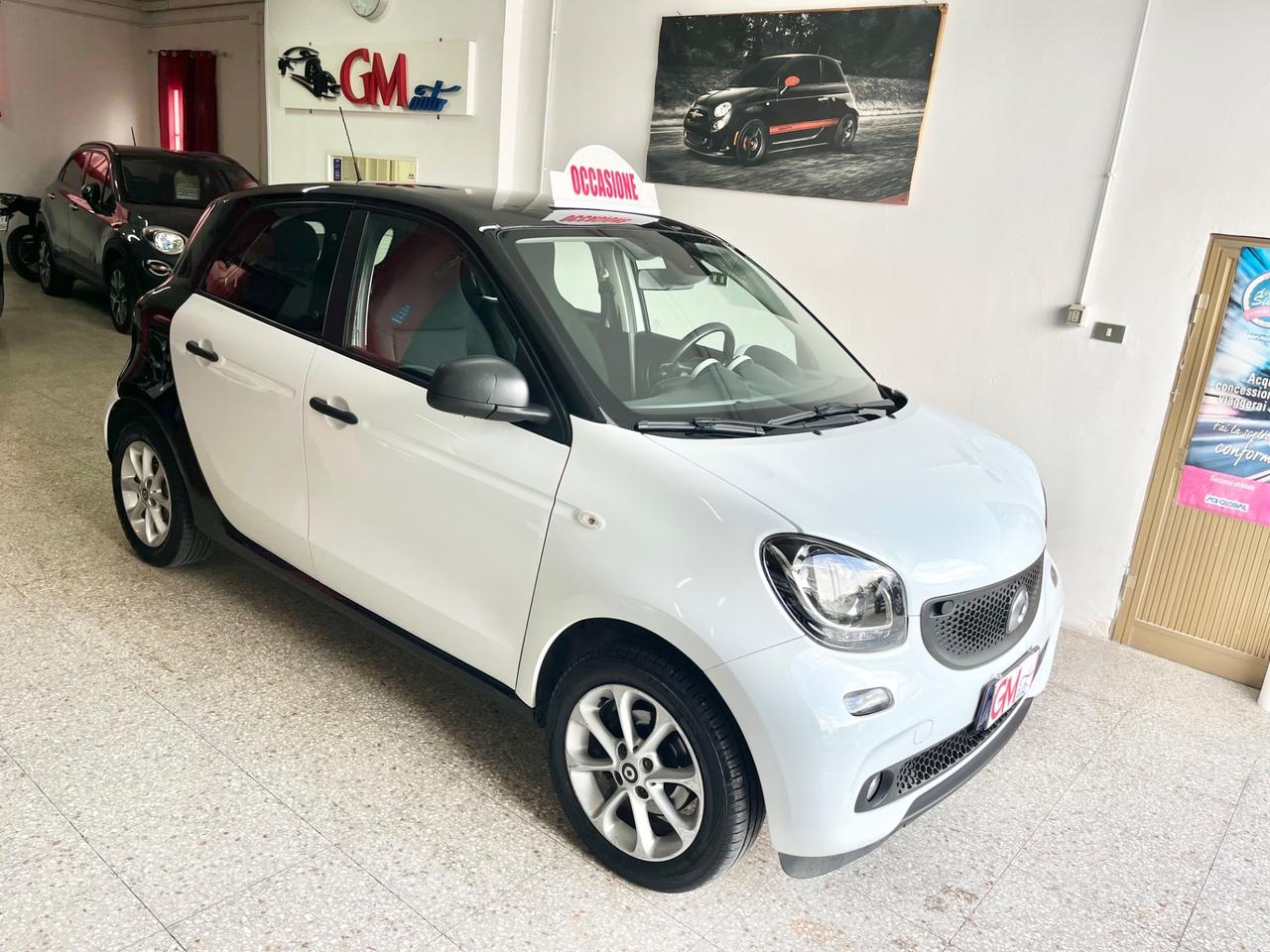 Smart ForFour 70 1.0 twinamic Youngster