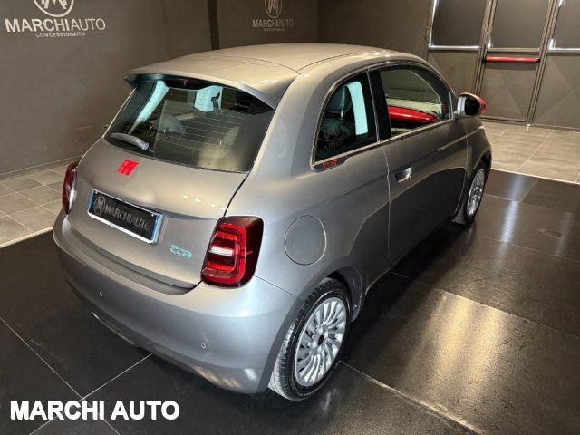 FIAT 500e Berlina 23,65 kWh Red