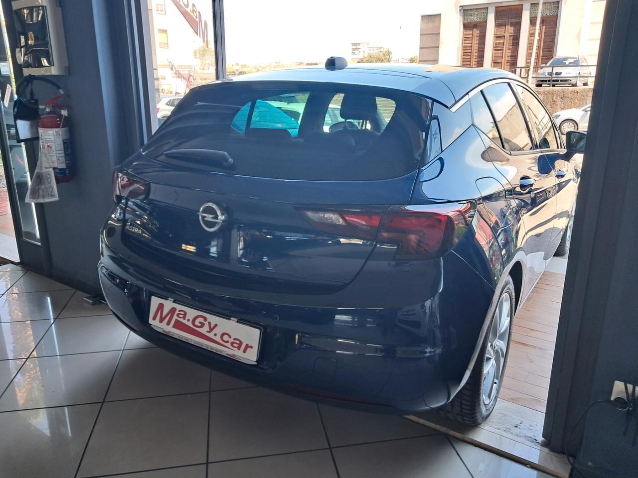 Opel Astra 1.5 CDTI 122 cv AT9 Business Elegance