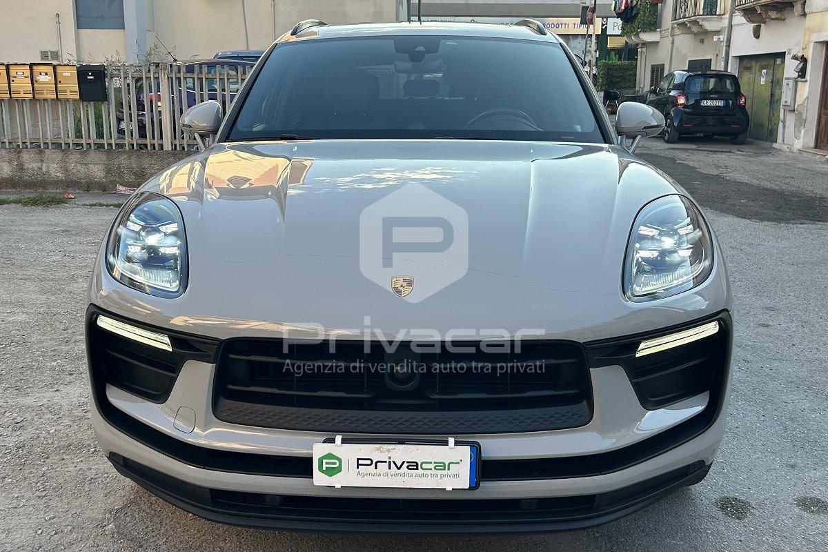 PORSCHE Macan 2.0