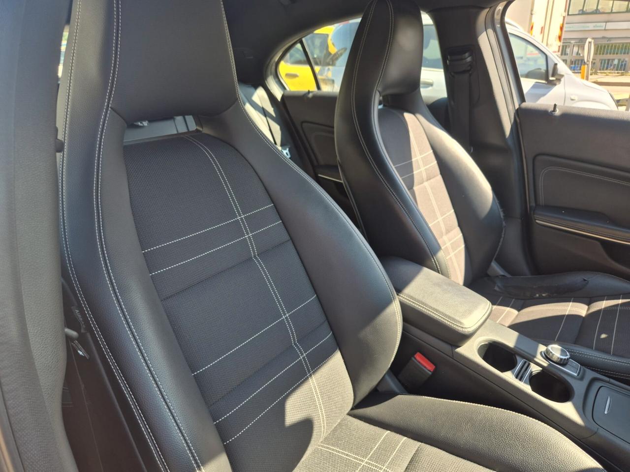 Mercedes-benz A 180 CDI BlueEFFICIENCY Automatic Premium