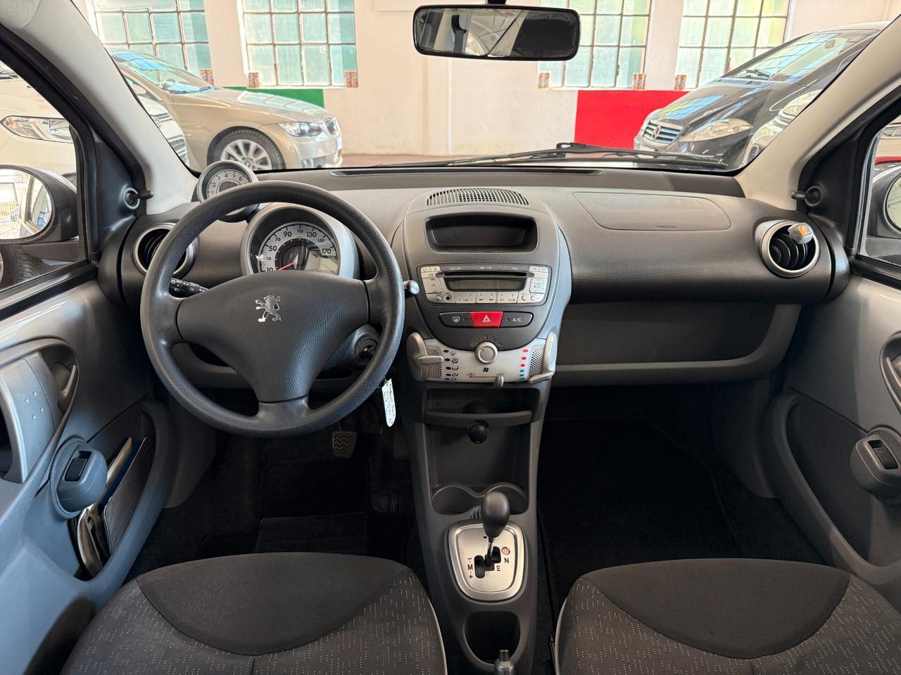 Peugeot 107 1.0 68CV 3p. AUTOMATICA - 1 PROPRIETARIO
