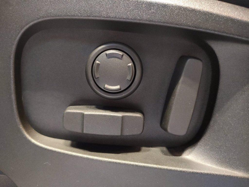 LAND ROVER Defender 90 3.0d i6 mhev se awd 250cv auto del 2021