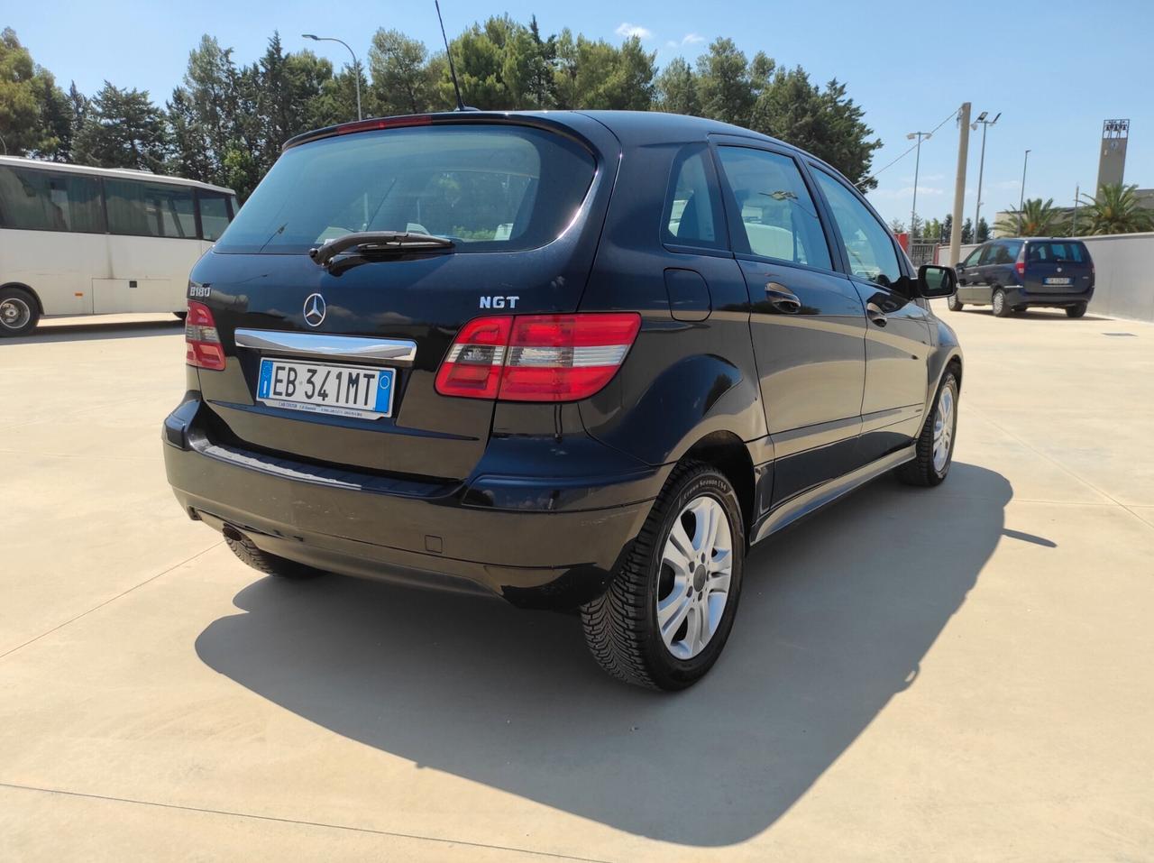 Mercedes-benz B 180 - 2.0 Benz/Metano - 116cv