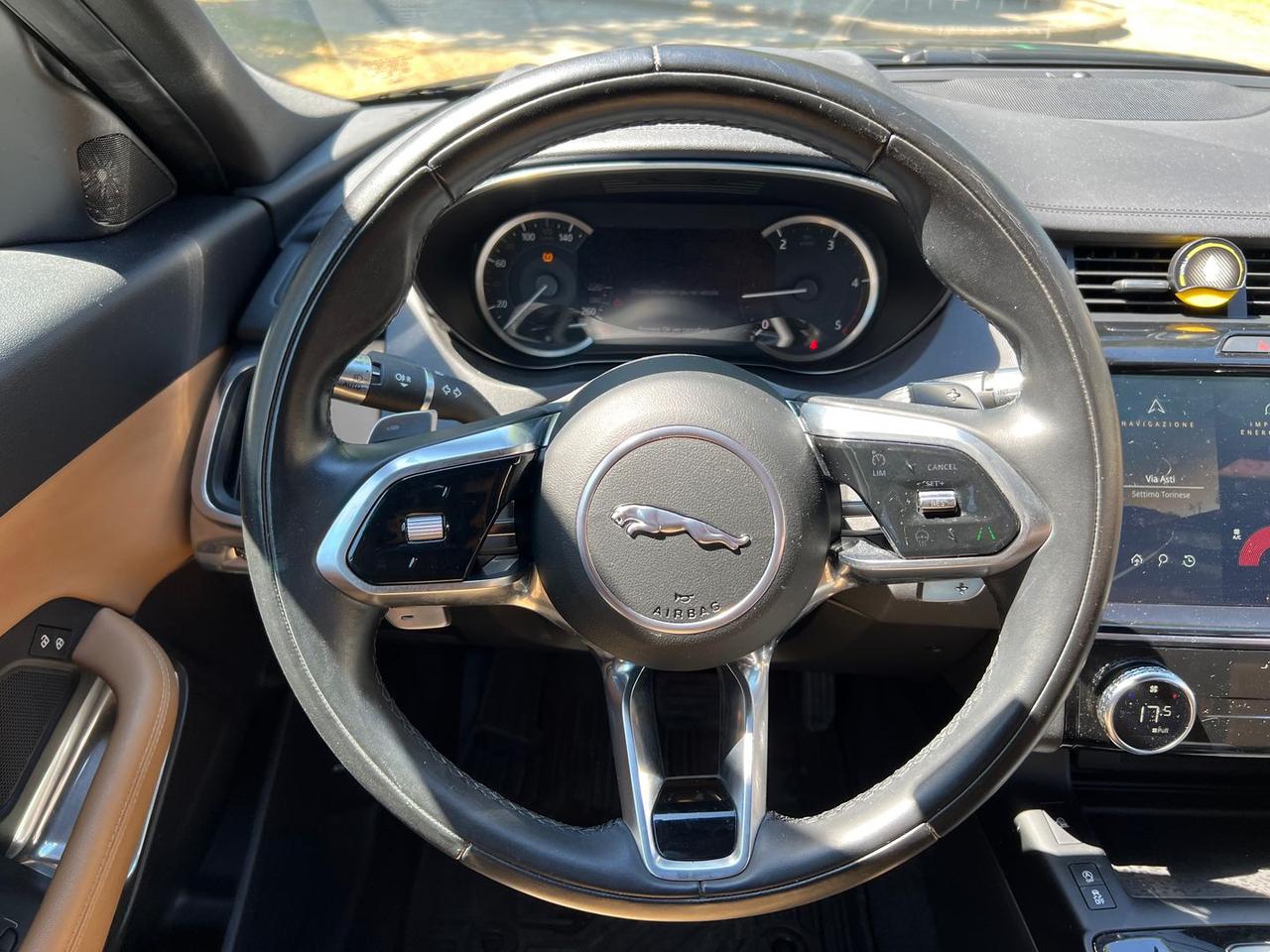 Jaguar E-Pace R-Dynamic HSE D 165 MHEV #11596