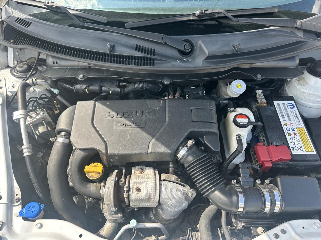 Suzuki Swift 1.3 DDiS 5 porte B-Cool Bi-Color