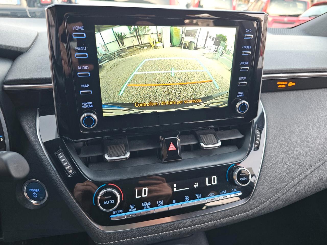 Toyota Corolla Touring Sports 1.8 Hybrid Business